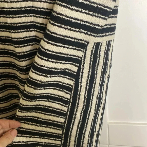 HUGO BOSS Striped Sheath Dress - Picture 6 of 12